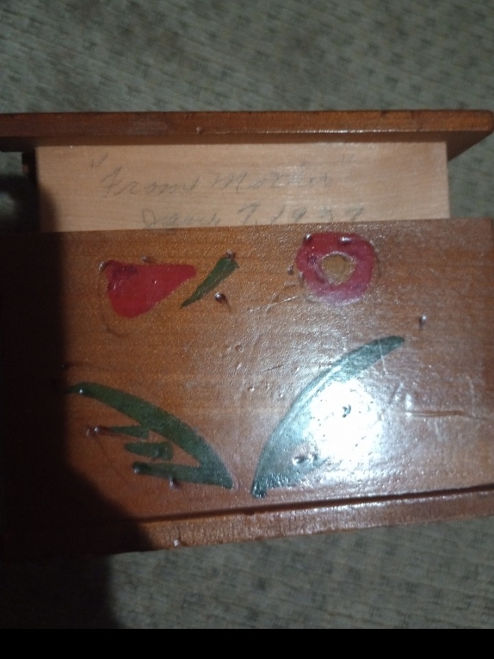 Hand-Painted Antique Wooden Cigarette dispenser with Floral Motif - Red & Green